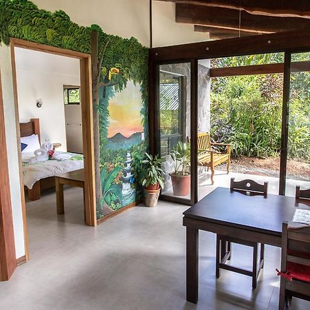 ביחגואה Casitas Tenorio B&B And Farm מראה חיצוני תמונה