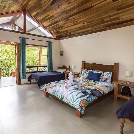 ביחגואה Casitas Tenorio B&B And Farm מראה חיצוני תמונה