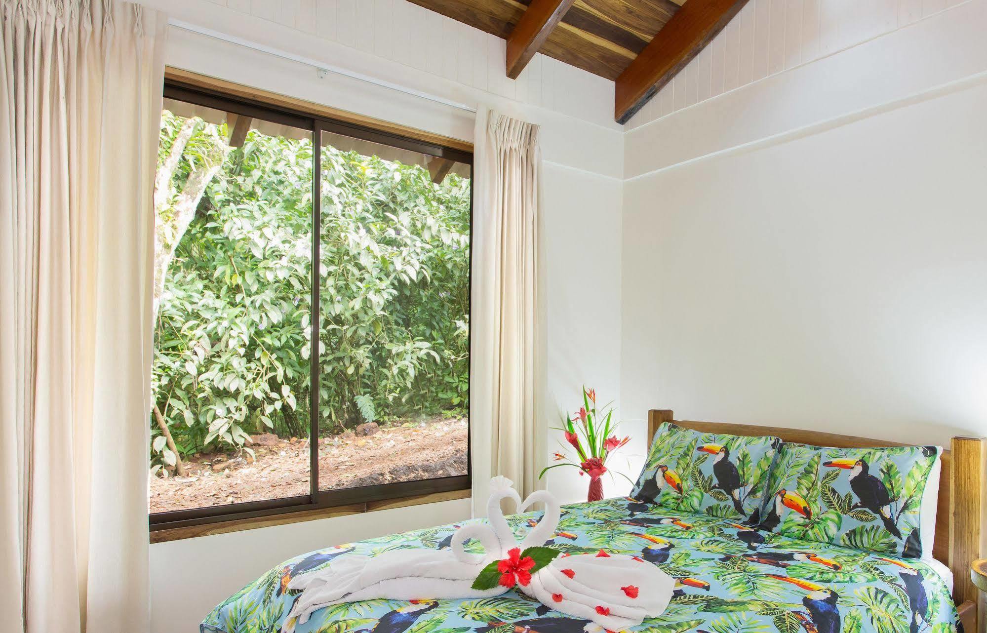 ביחגואה Casitas Tenorio B&B And Farm מראה חיצוני תמונה